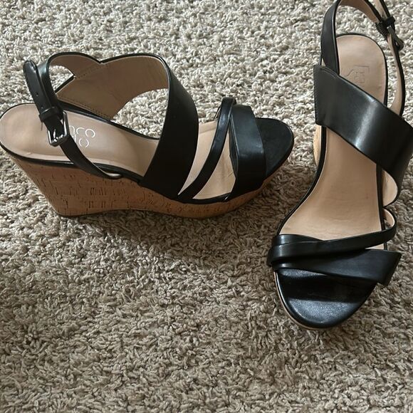 Franco Sarlo 4” heel sandal. Size 8.5 - Picture 2 of 2